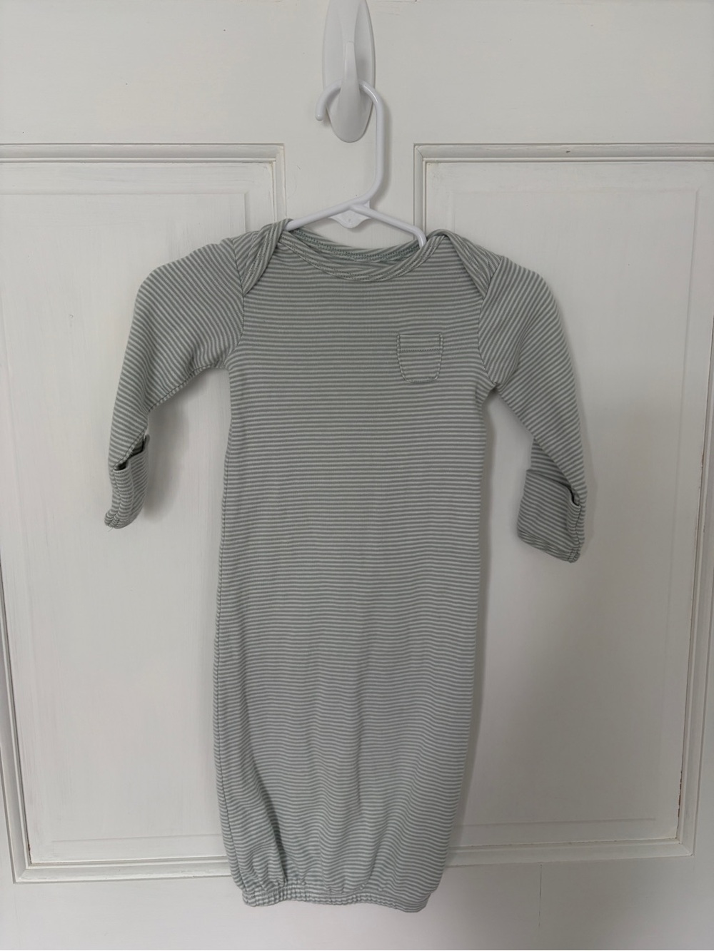 Simple Joys by Carter’s Striped Pocket Baby Sleep Gown
